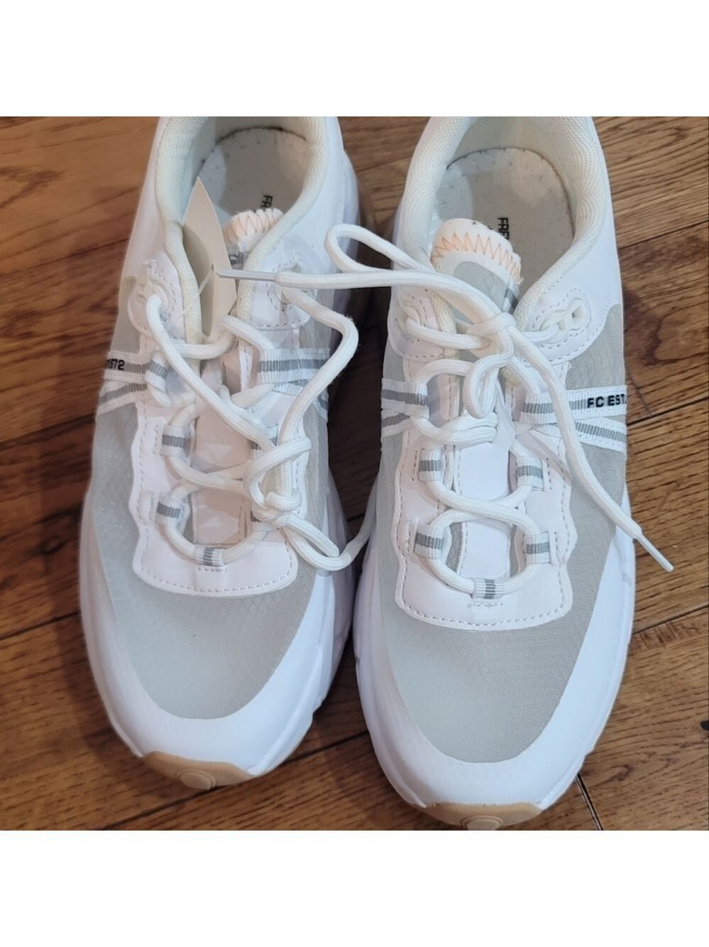Women's French Connection Riley Sneakers - Picture 6 of 16